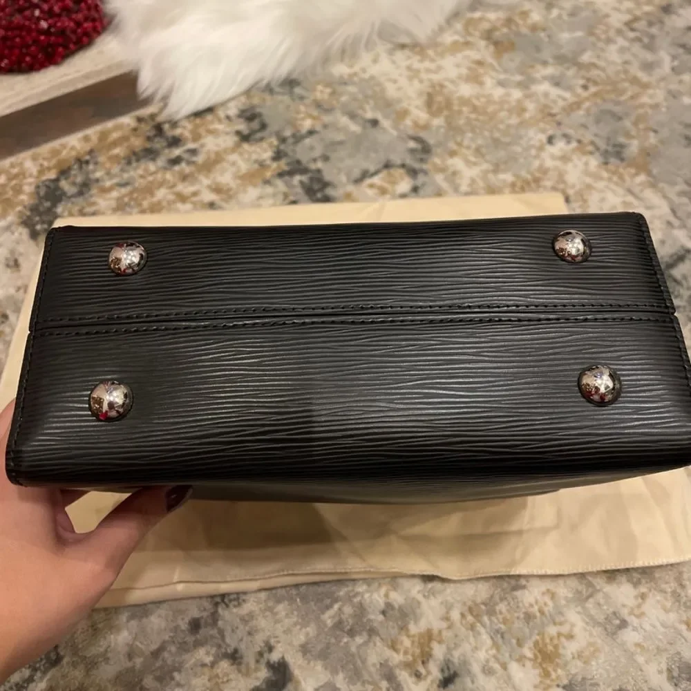 Louis Vuitton Grenelle PM